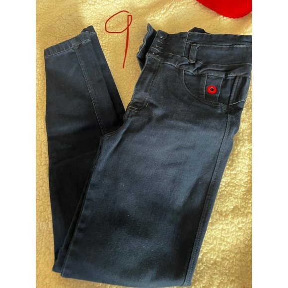 Jeans - Picture 2 of 4